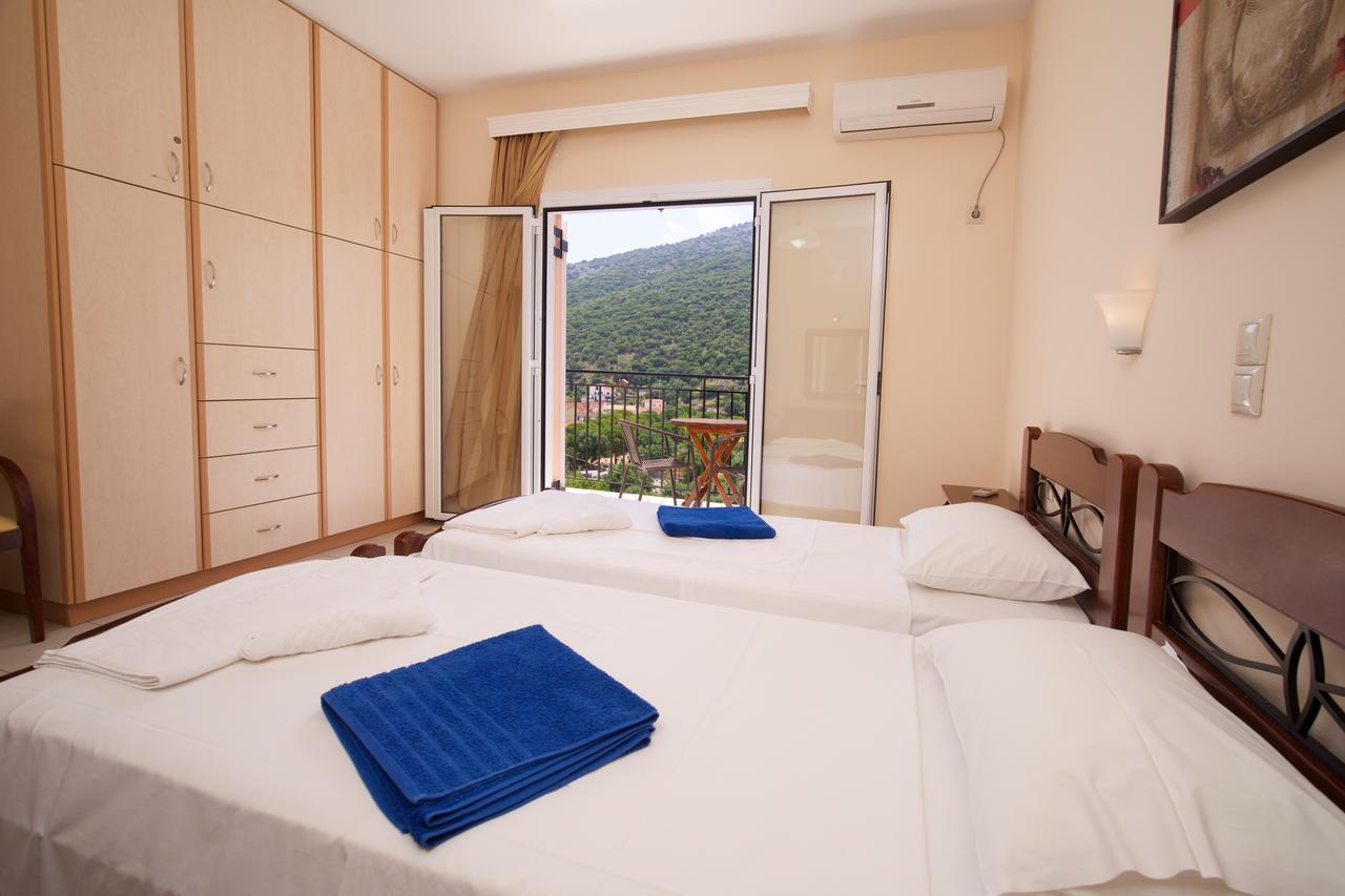Gabriel Houses Agia Efimia Exterior photo