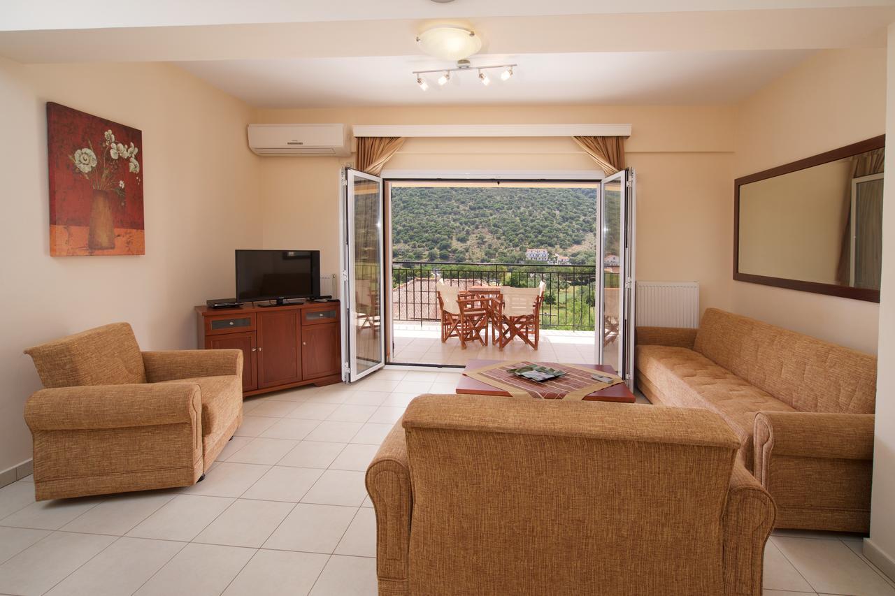 Gabriel Houses Agia Efimia Exterior photo